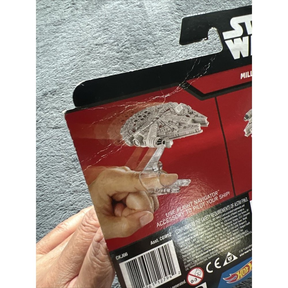 Hot Wheels Star Wars Force Awakens Millennium Falcon Flight Navigator - Picture 3 of 8